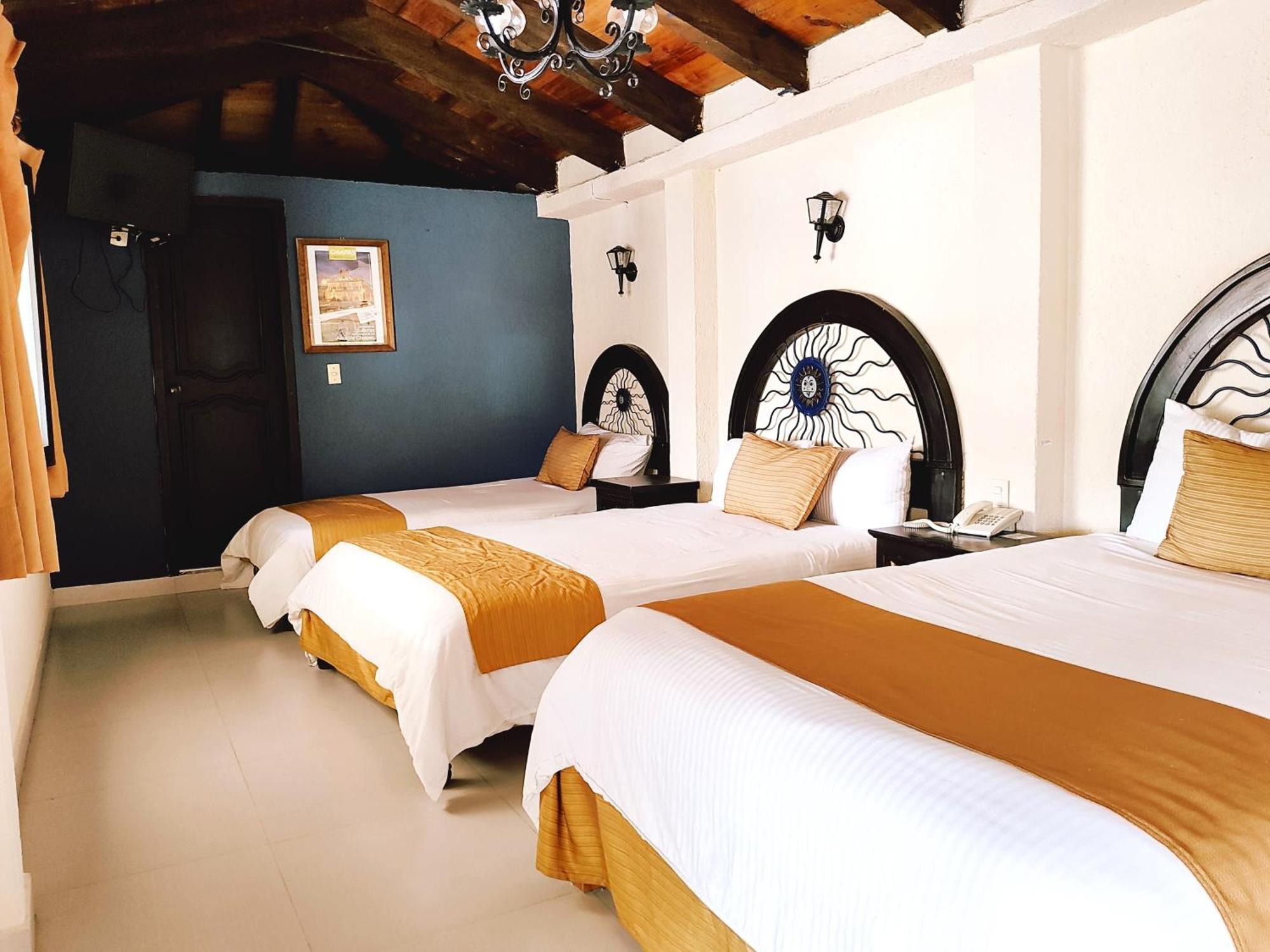 Hotel Jardines Del Centro San Cristóbal de Las Casas 외부 사진